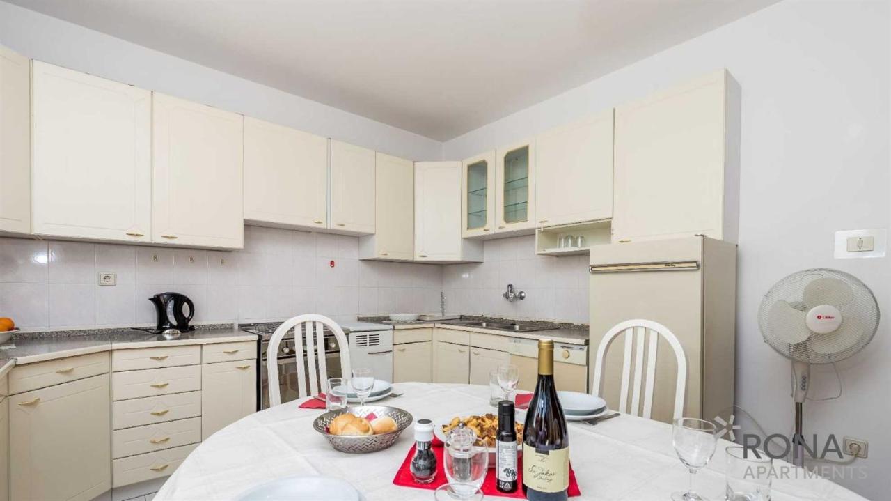 Rona Apartments Ani Ičići Zewnętrze zdjęcie