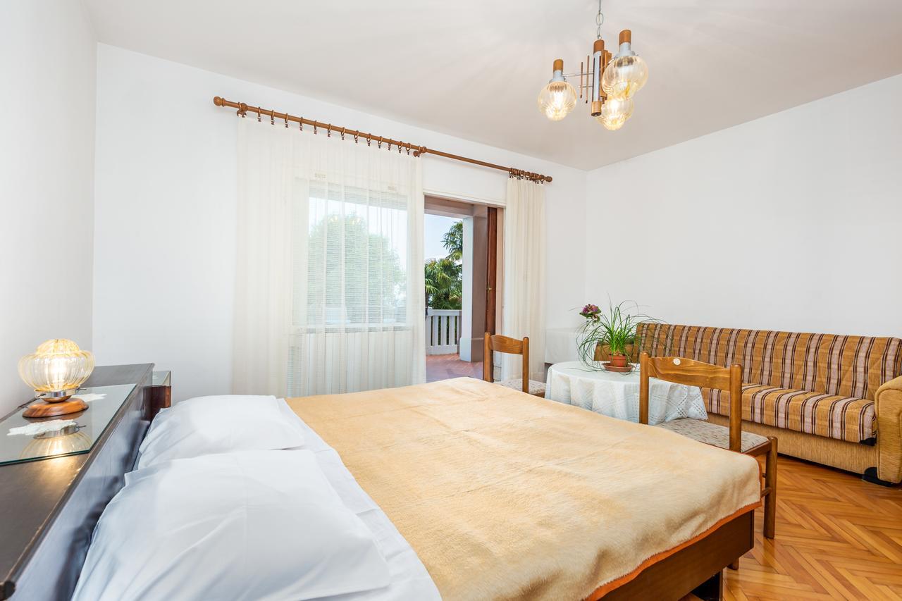 Rona Apartments Ani Ičići Zewnętrze zdjęcie