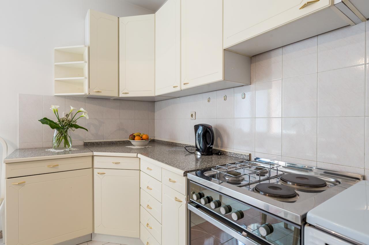 Rona Apartments Ani Ičići Zewnętrze zdjęcie