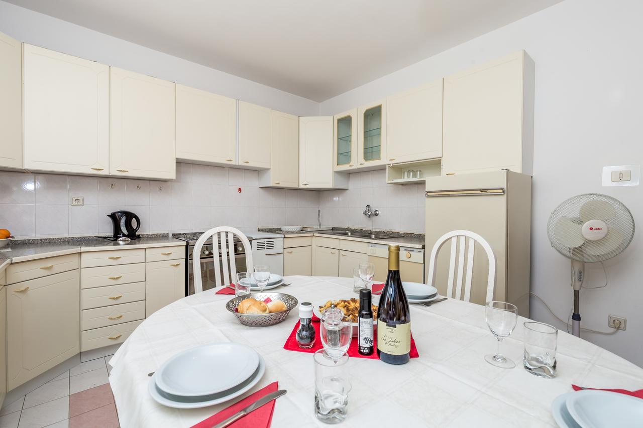 Rona Apartments Ani Ičići Zewnętrze zdjęcie