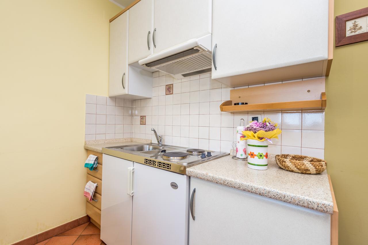 Rona Apartments Ani Ičići Zewnętrze zdjęcie