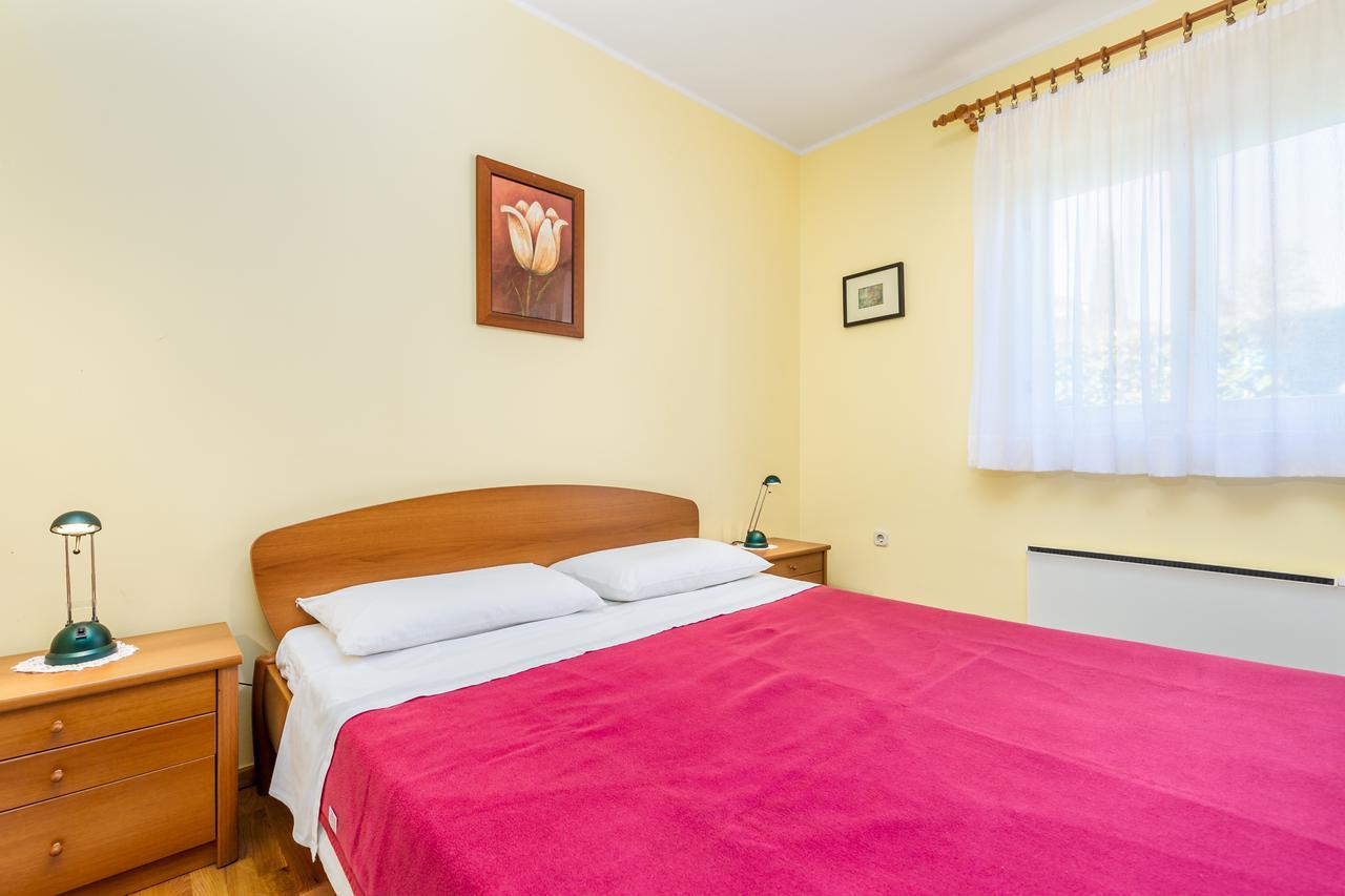 Rona Apartments Ani Ičići Zewnętrze zdjęcie
