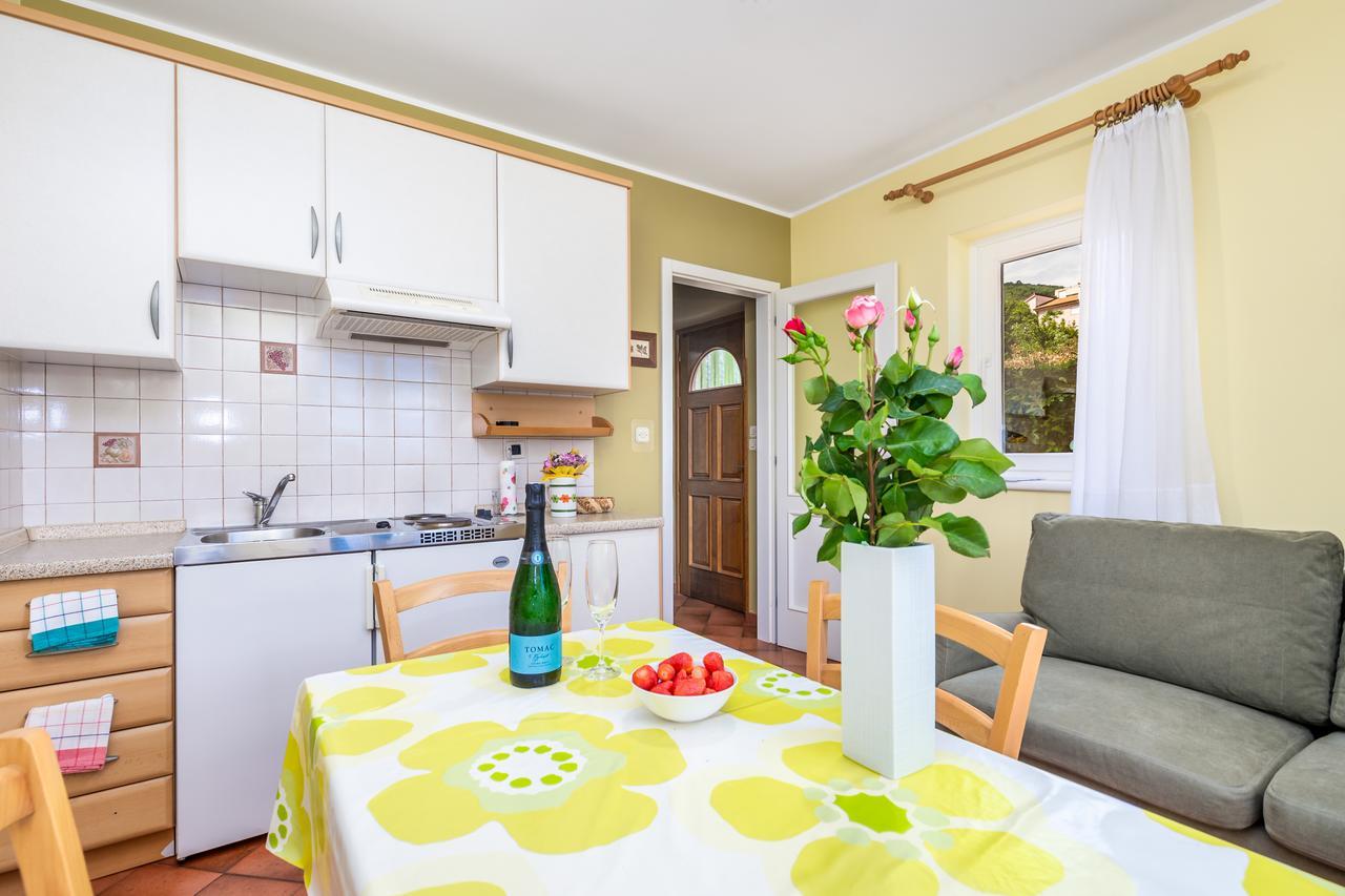 Rona Apartments Ani Ičići Zewnętrze zdjęcie