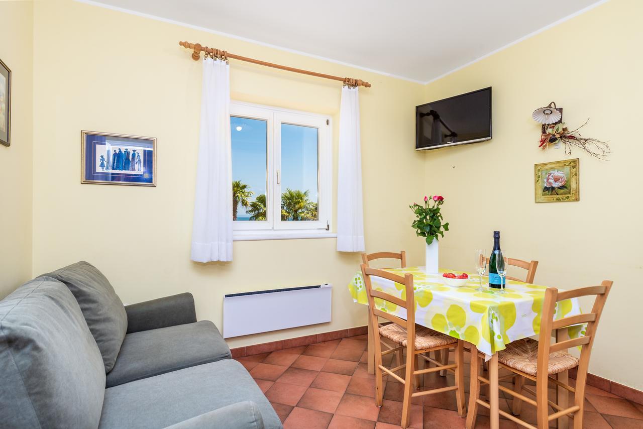 Rona Apartments Ani Ičići Zewnętrze zdjęcie